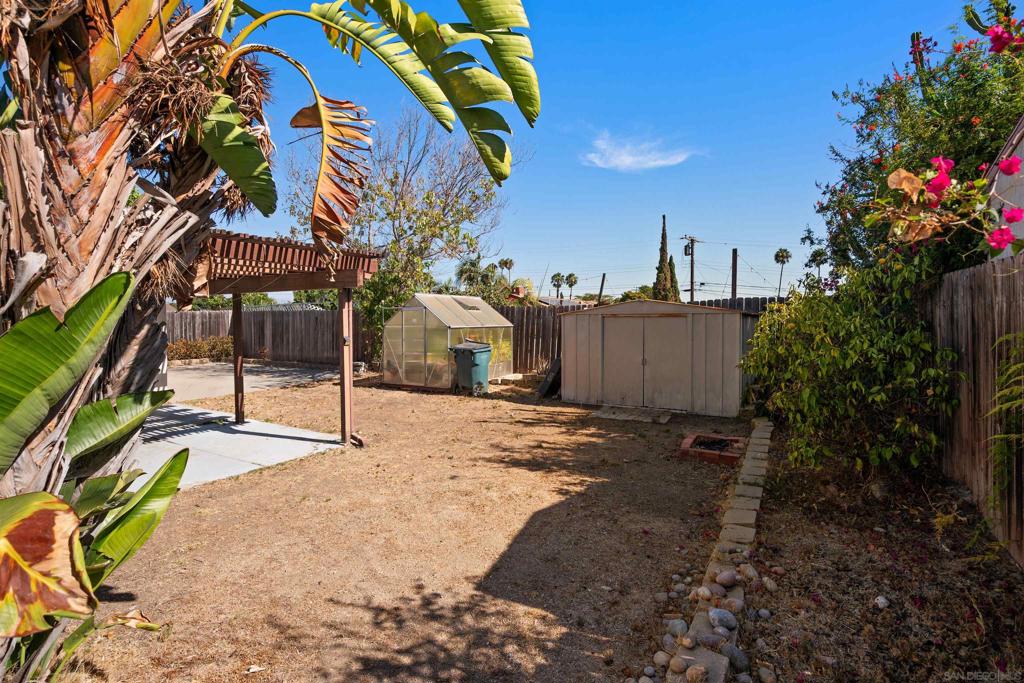 550 Mariposa Property Photo 27