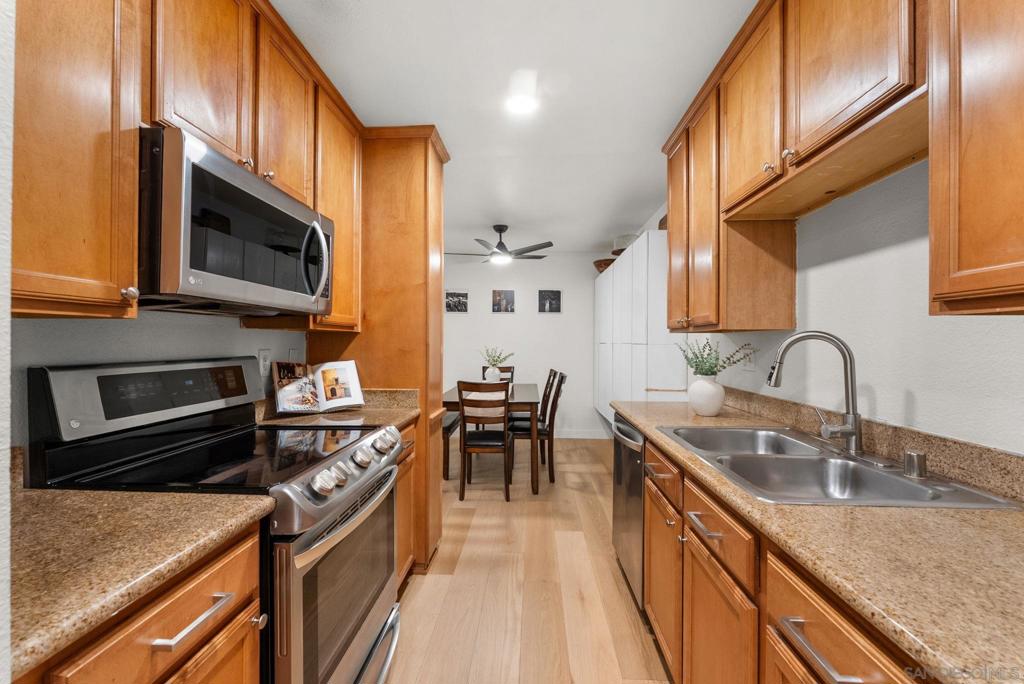 1660 S El Camino Real G106 Property Photo 6