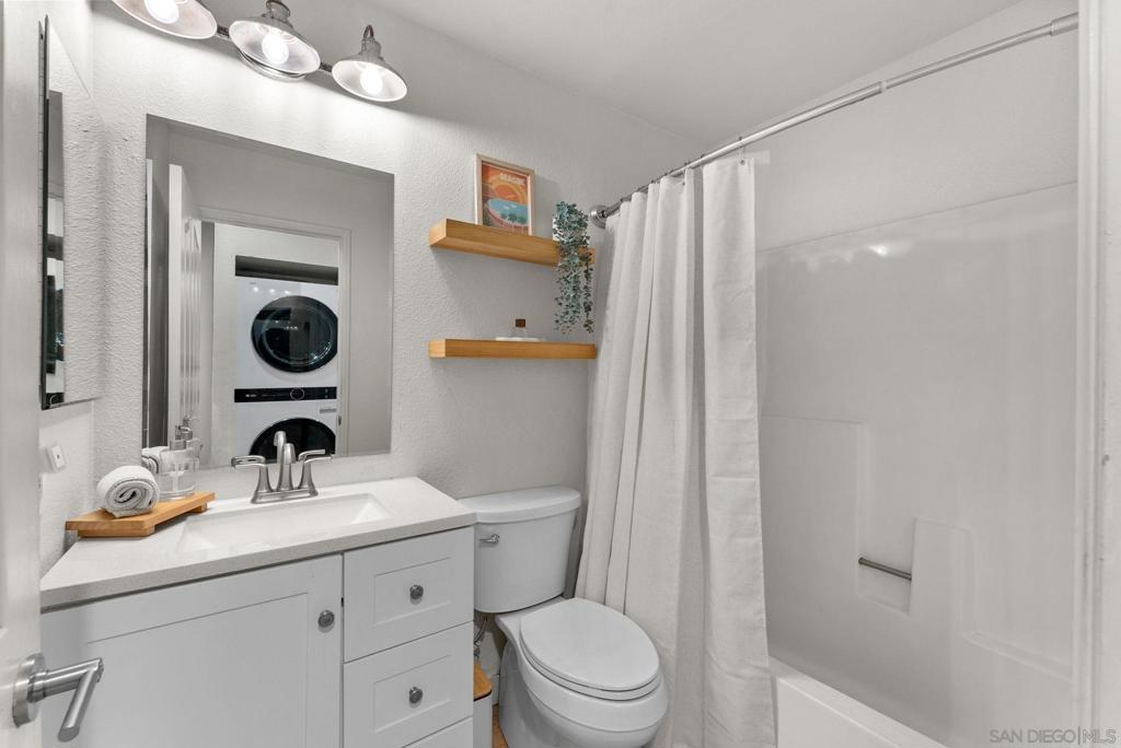 1660 S El Camino Real G106 Property Photo 10