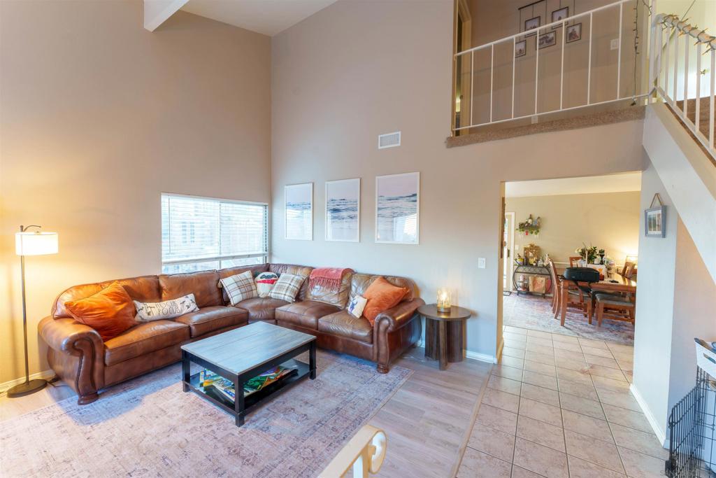 1527 Triton Pl Property Photo 2