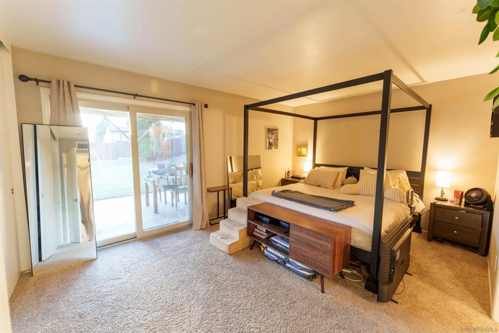 1527 Triton Pl Property Photo 6