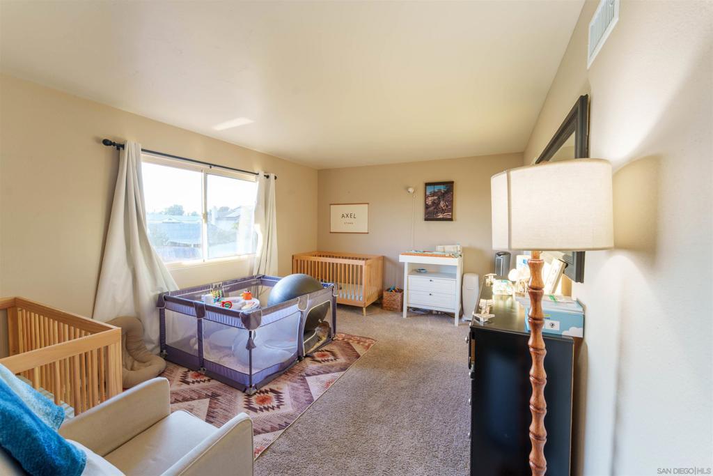1527 Triton Pl Property Photo 13