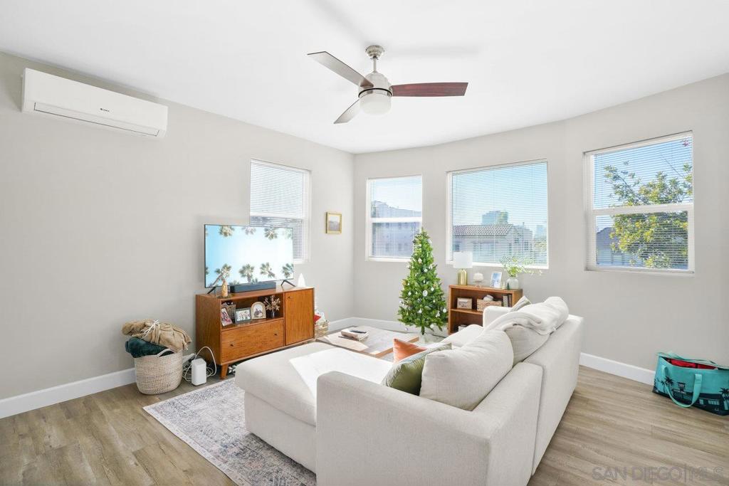 931 21st Property Photo 16