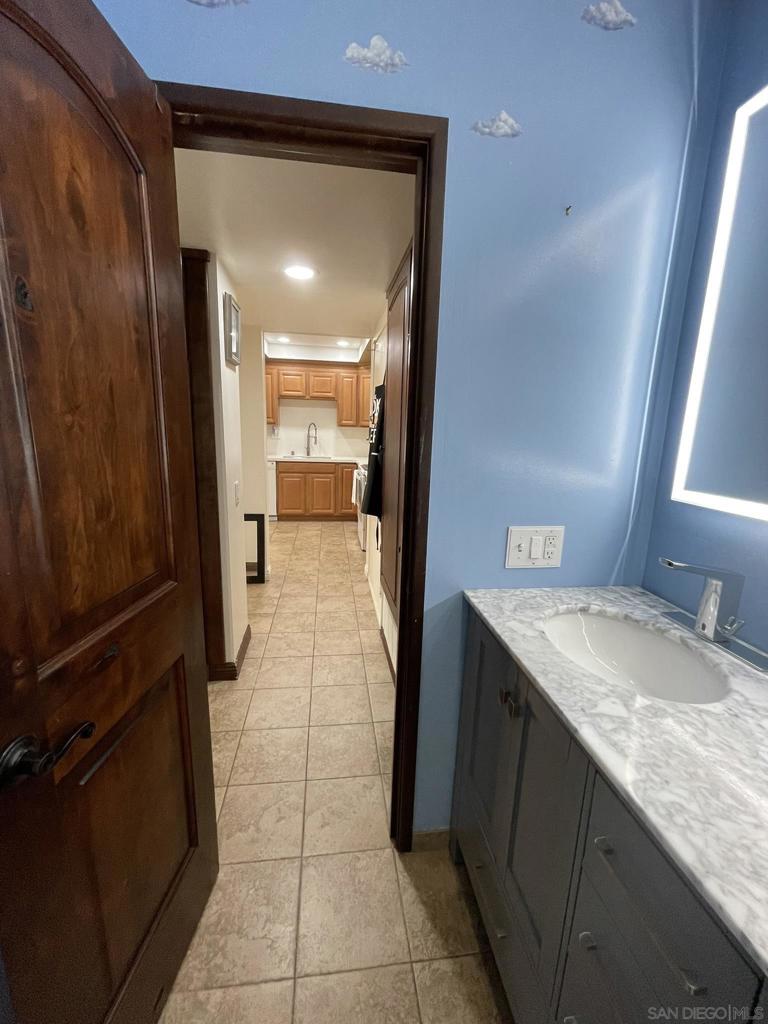 260023635SD Property Photo 21