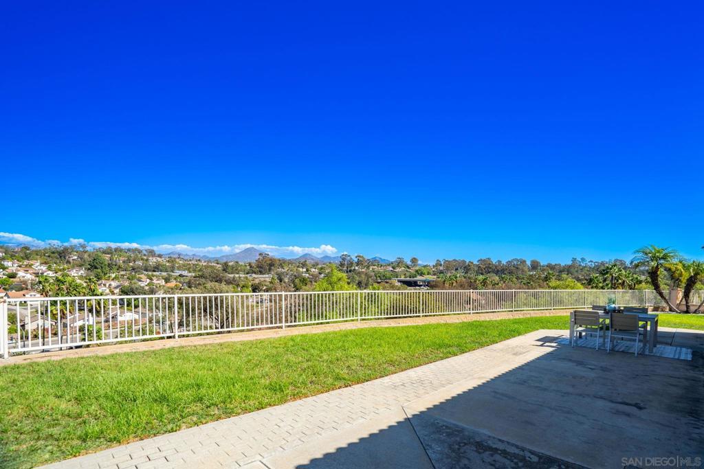 15691 Corte Raposo Property Photo 34