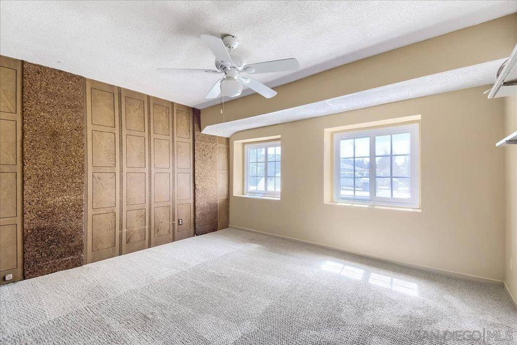 1809 W. Harriet Lane Property Photo 16