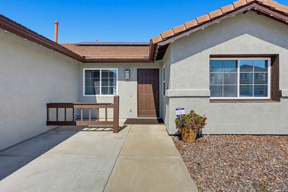 2420 Linda Property Photo 4