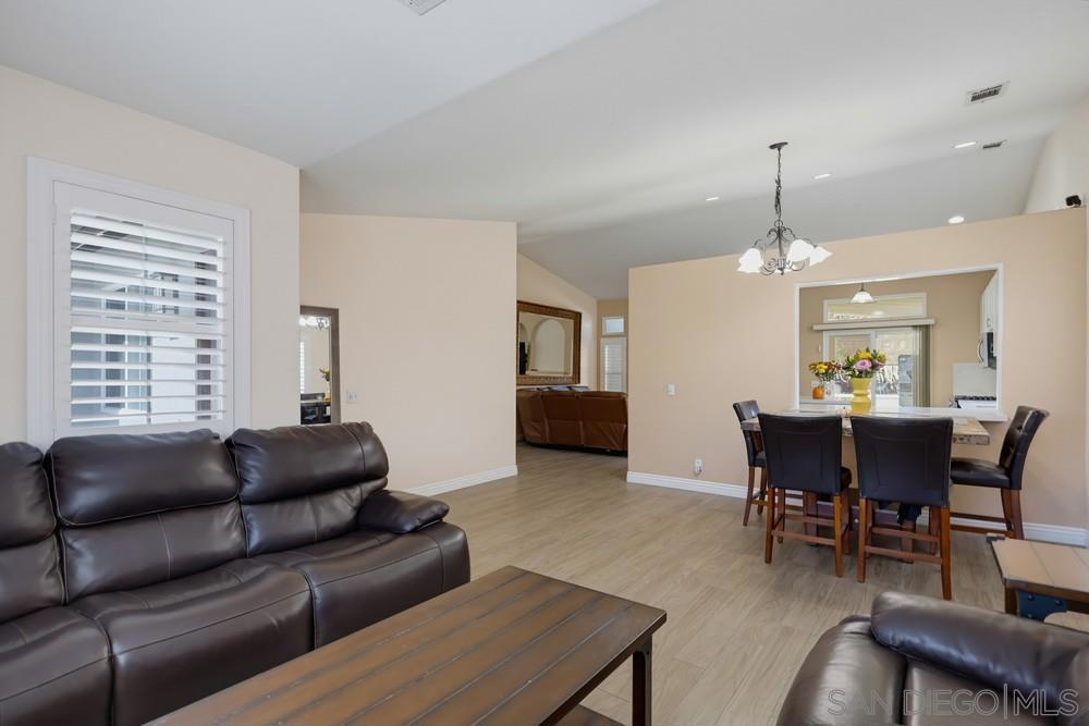 2420 Linda Property Photo 5