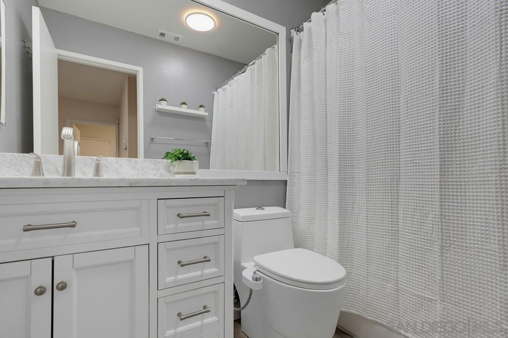 2420 Linda Property Photo 26