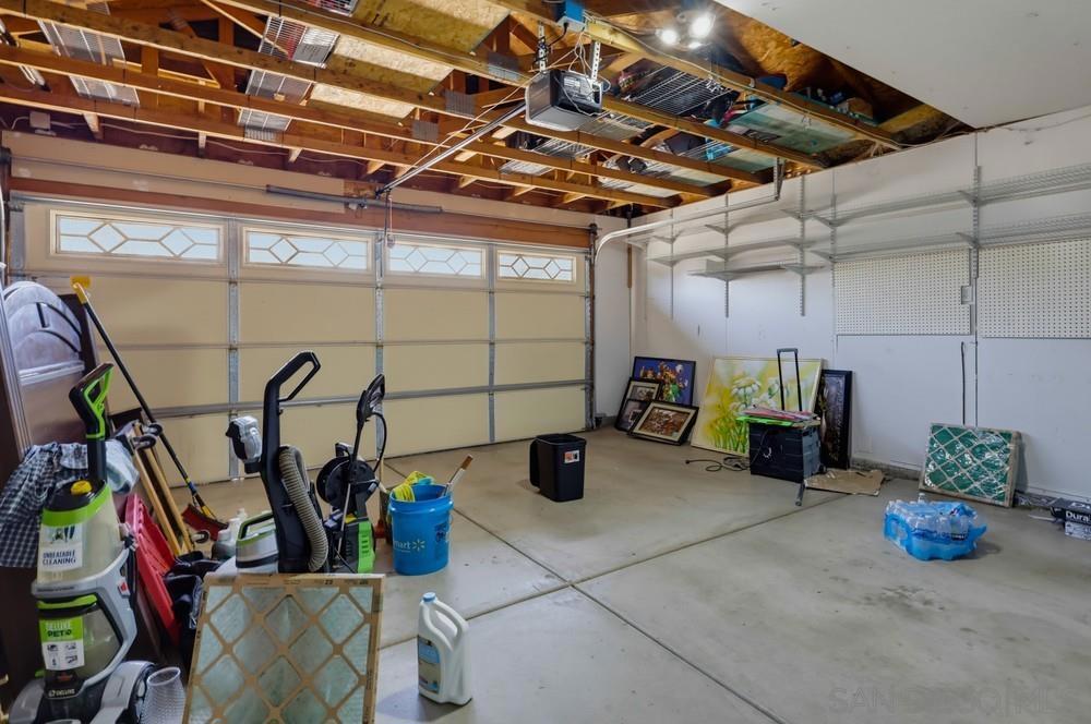 2420 Linda Property Photo 29