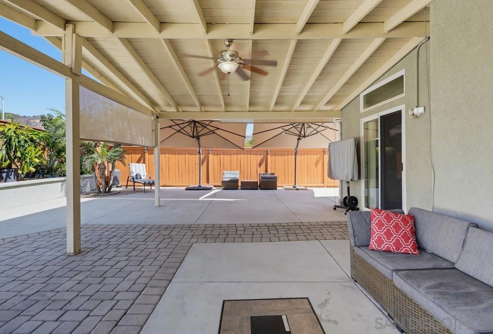2420 Linda Property Photo 30