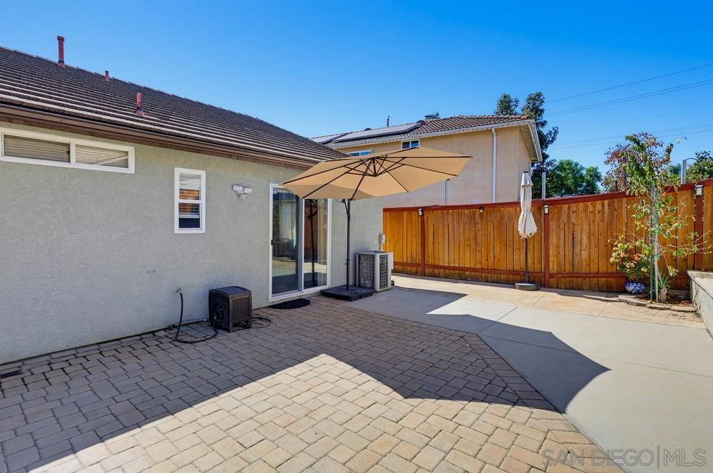 2420 Linda Property Photo 36
