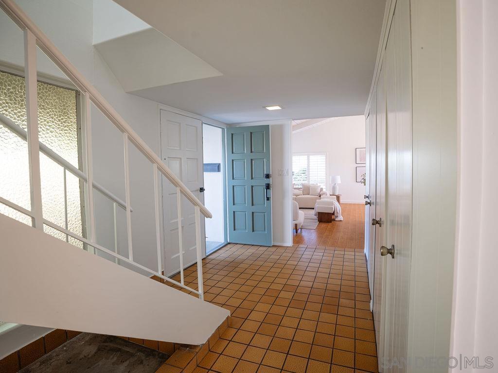 5596 Bloch St Property Photo 11