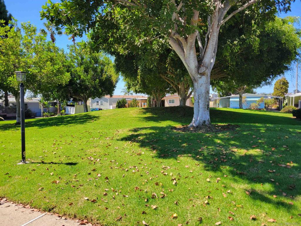 2750 Wheatstone Spc 108 Property Photo 18