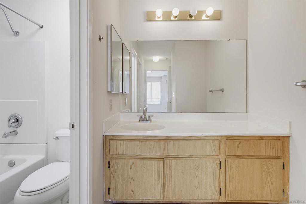 3550 Lebon Dr 6306 Property Photo 18