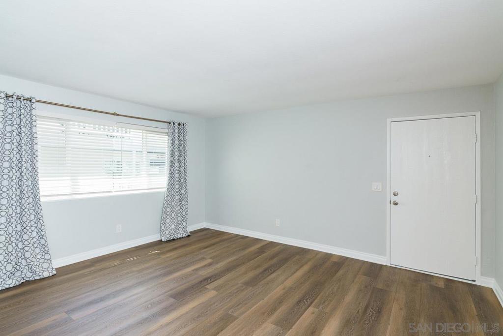 10760 N Magnolia Avenue B7 Property Photo 4