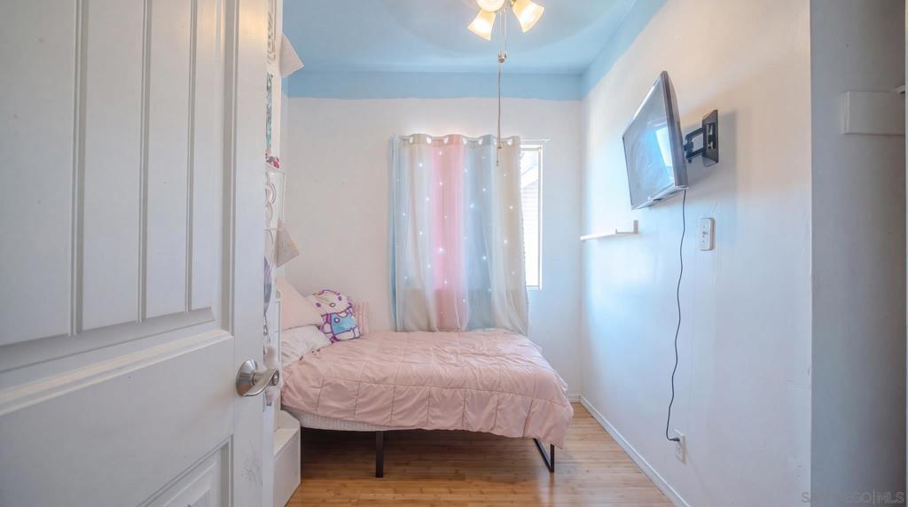 525 25th Property Photo 15