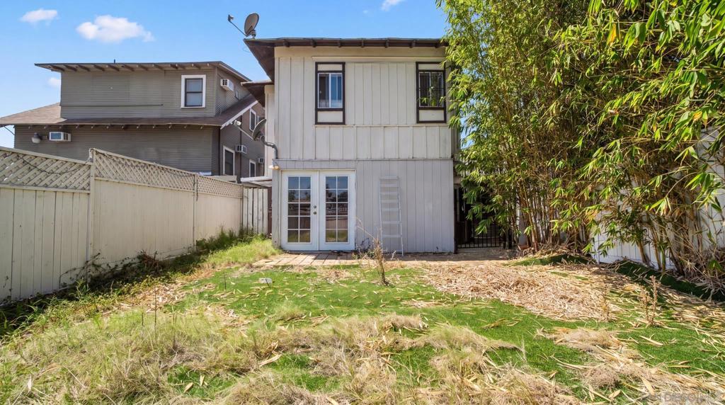 525 25th Property Photo 26