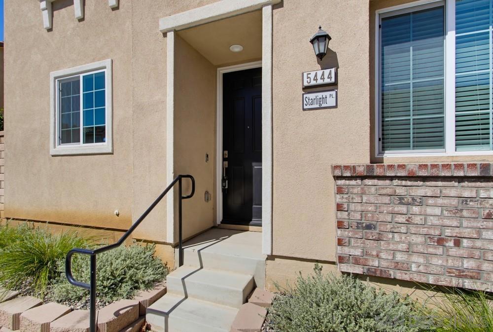 5444 Starlight Property Photo 3