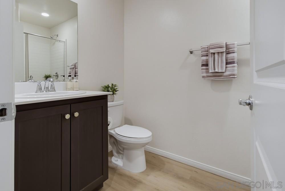 5444 Starlight Property Photo 14