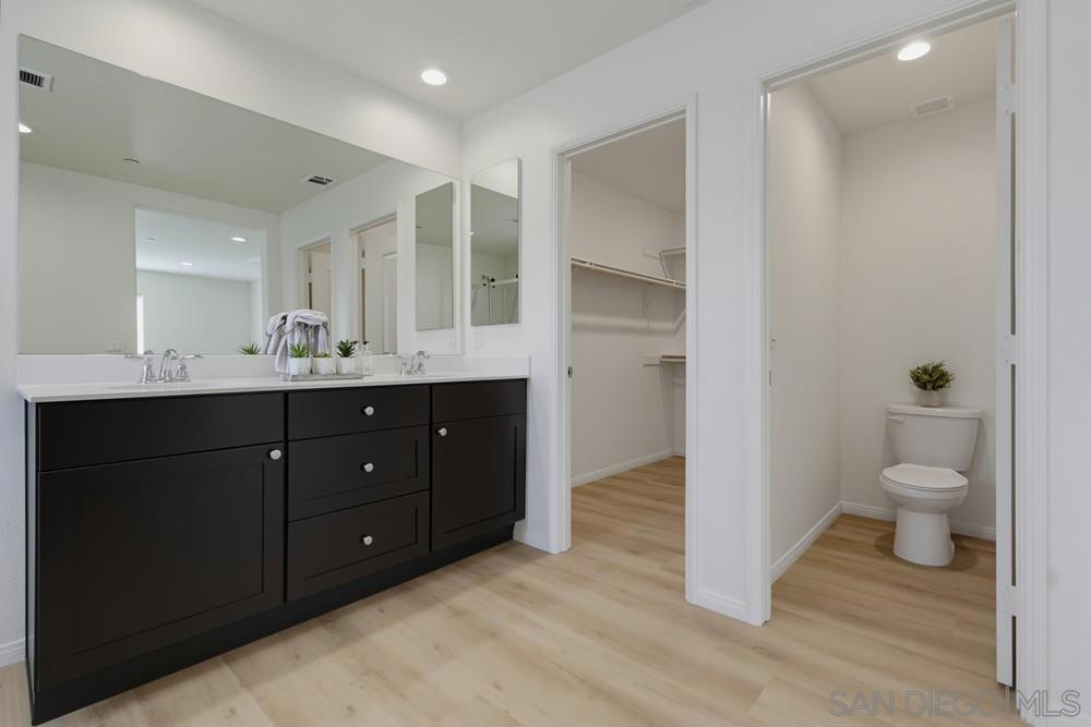 5444 Starlight Property Photo 25