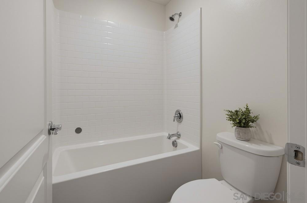 5444 Starlight Property Photo 31