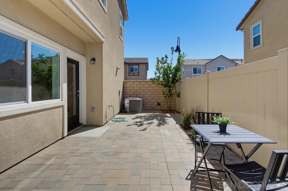 5444 Starlight Property Photo 36