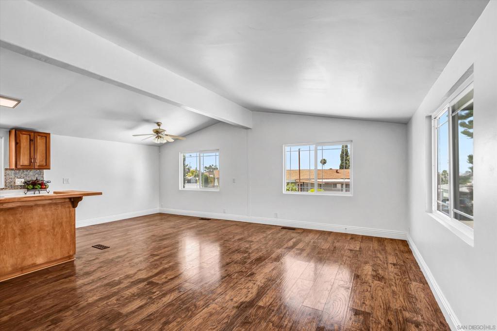 12690 Jackson Hill Dr 25 Property Photo 6
