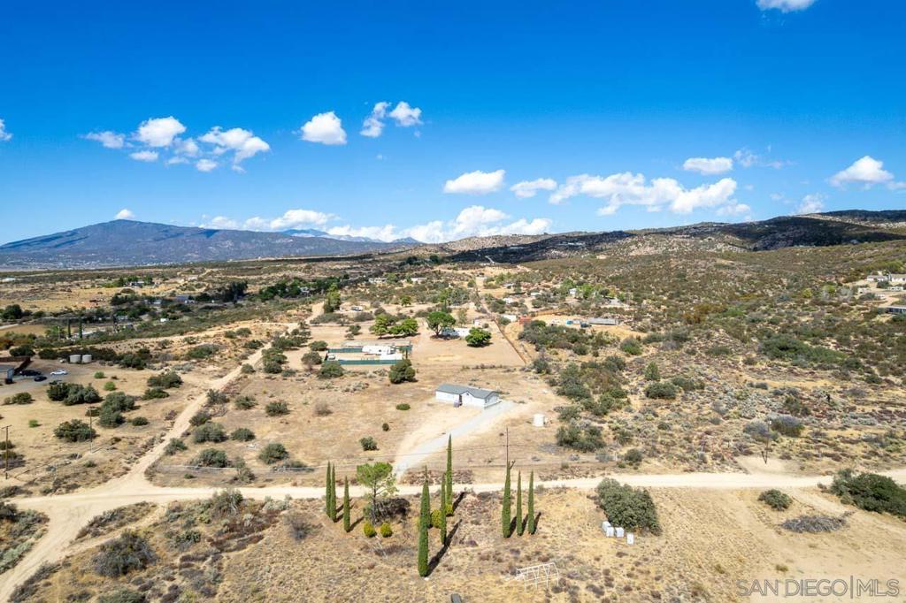 59420 Roger Lane Property Photo 4