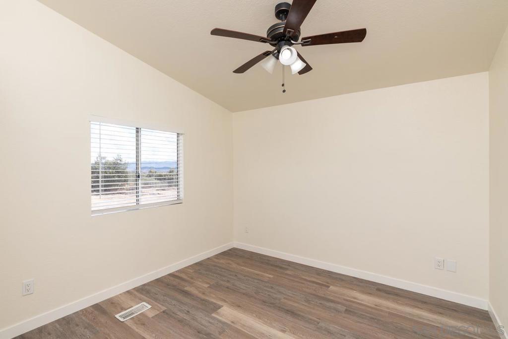 59420 Roger Lane Property Photo 27