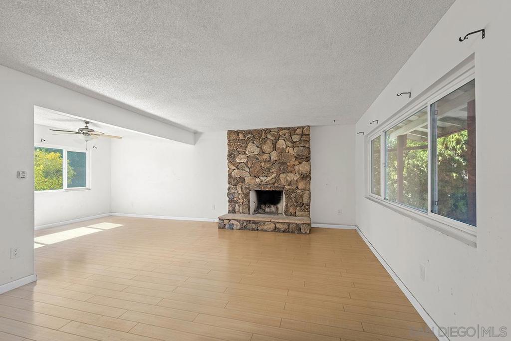 4207 Pavlov Avenue Property Photo 3