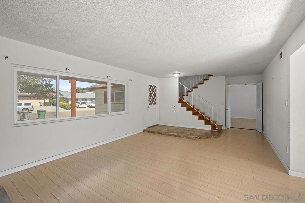 4207 Pavlov Avenue Property Photo 4