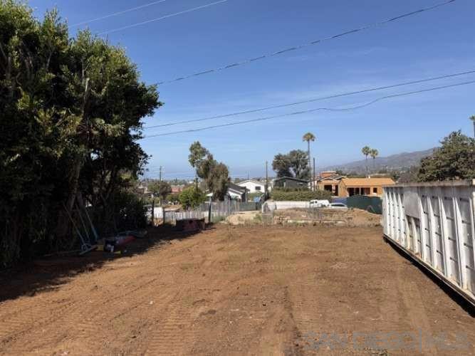 1111 Kagawa ST Property Photo 1