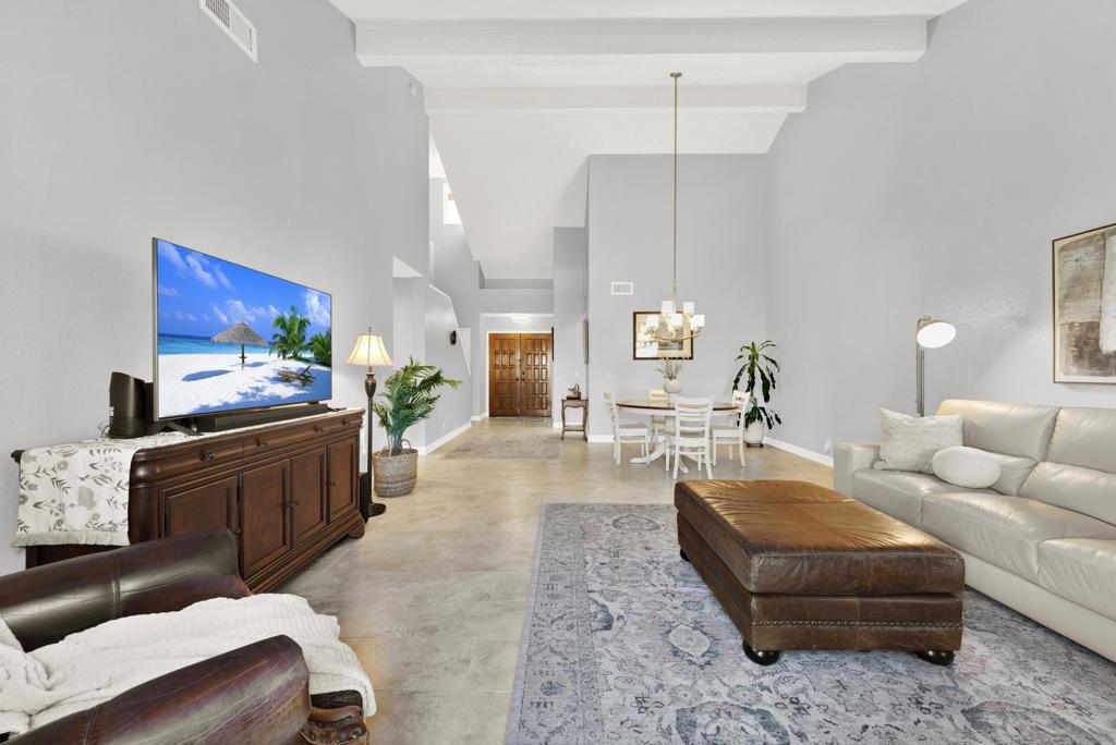 15636 Via Calanova Property Photo 14