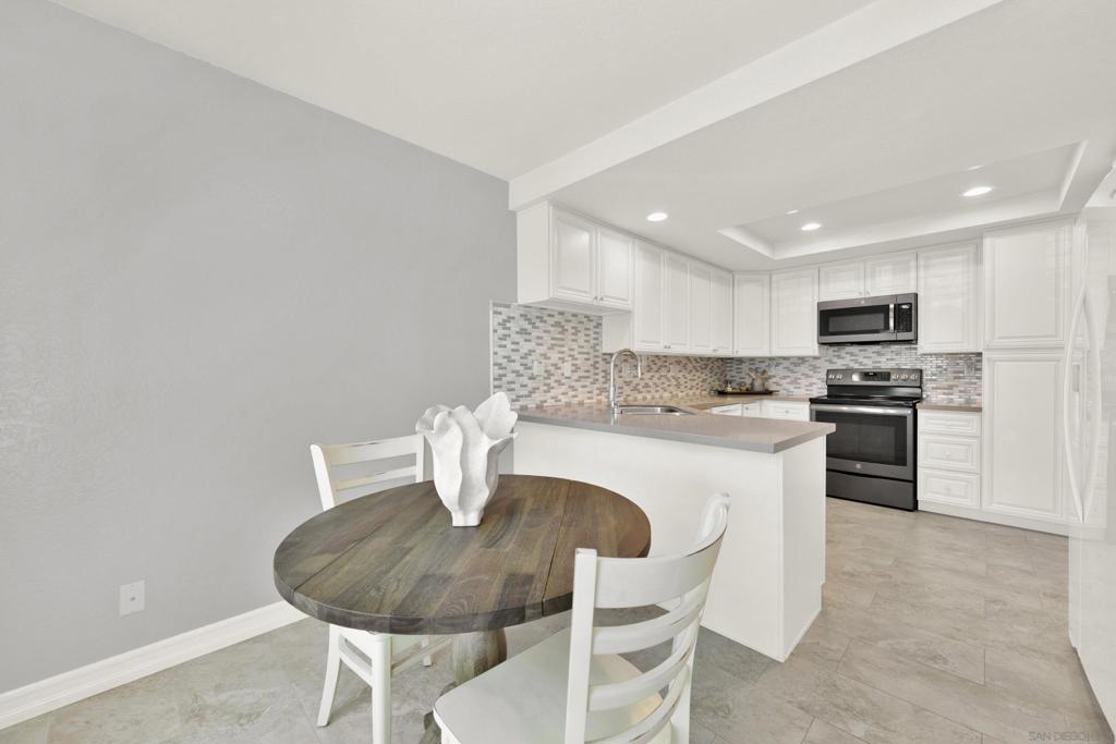 15636 Via Calanova Property Photo 20