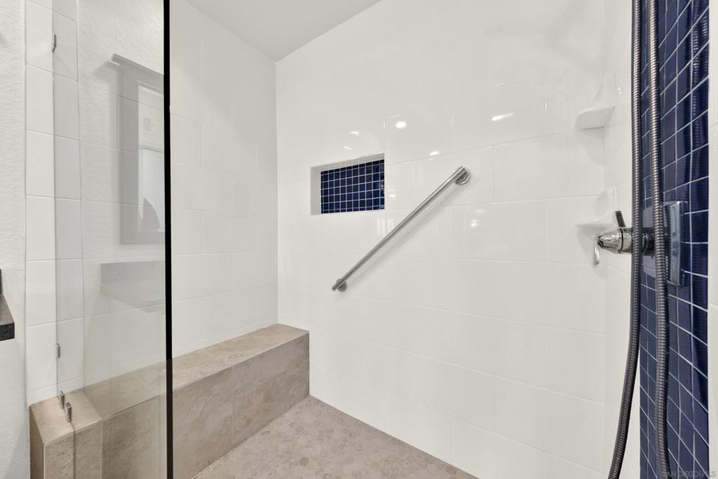 15636 Via Calanova Property Photo 34