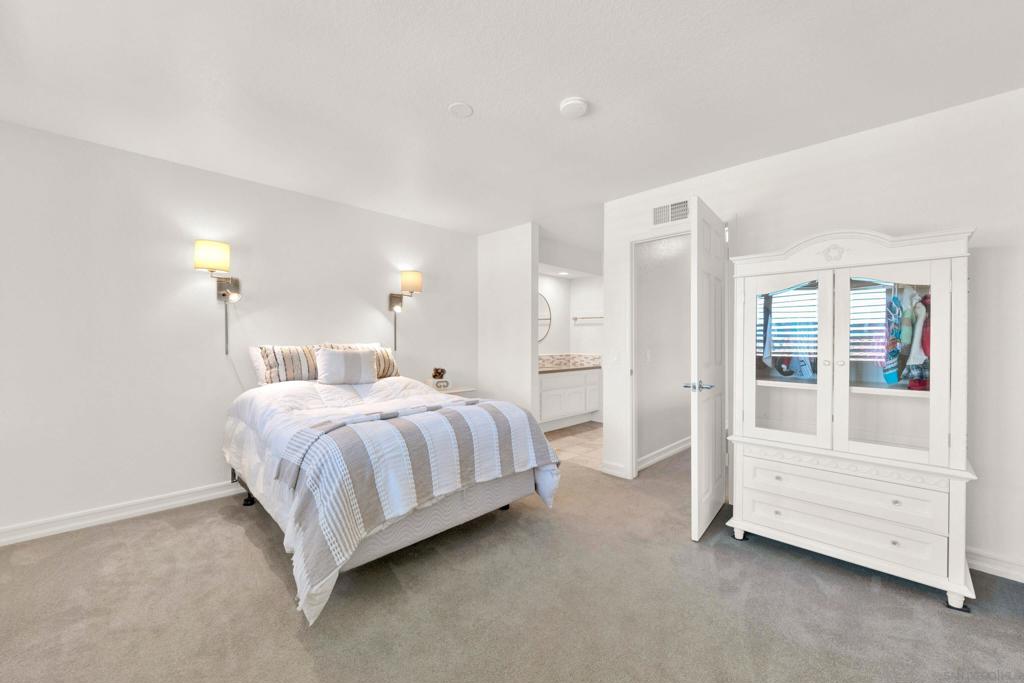 15636 Via Calanova Property Photo 47