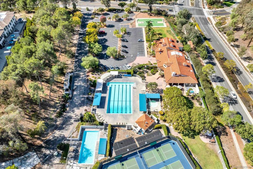 15636 Via Calanova Property Photo 70