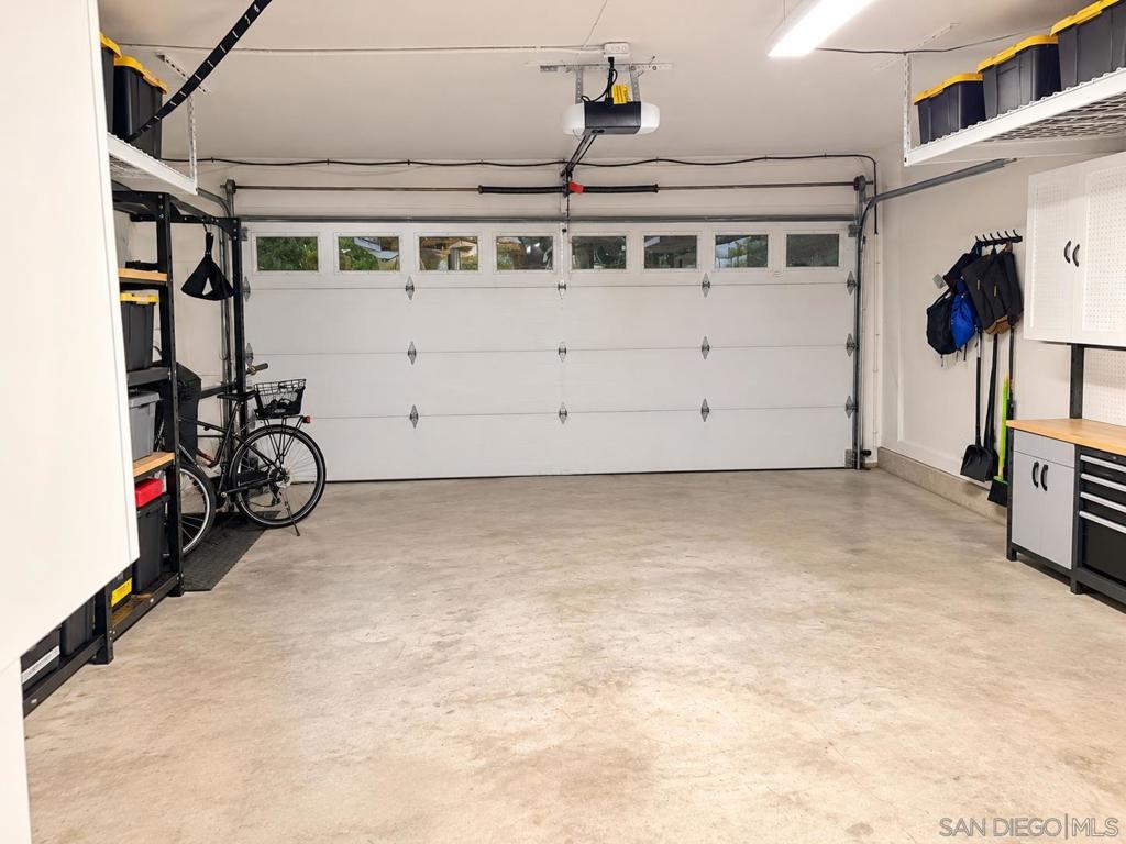 6590 High Knoll Property Photo 30