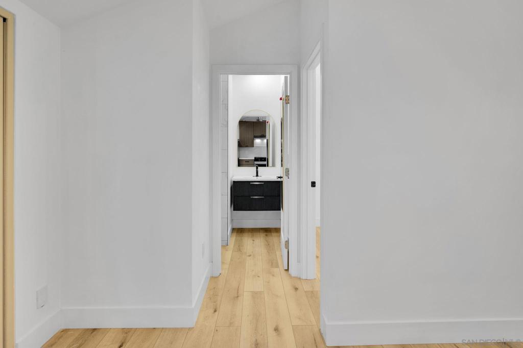 2434 2438 Broadway St. Property Photo 51