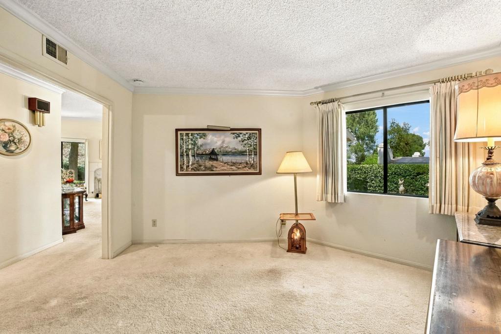 8360 Suntree Place Property Photo 9