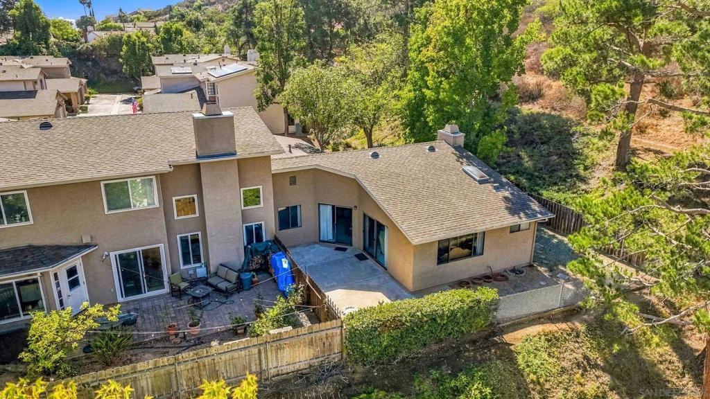 8360 Suntree Place Property Photo 31