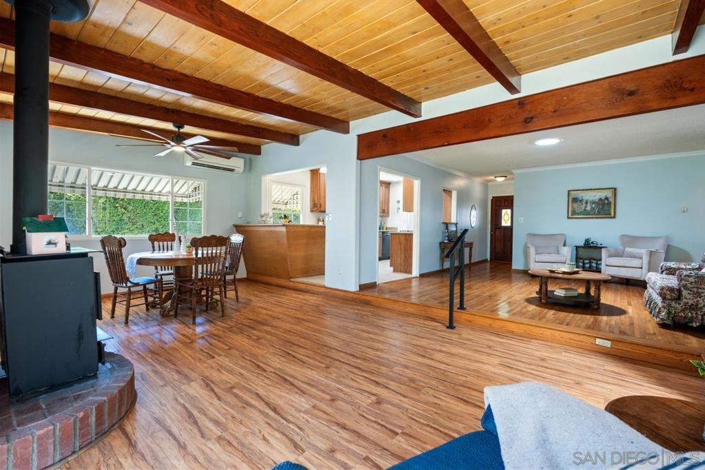 6031 Sinton Property Photo 1