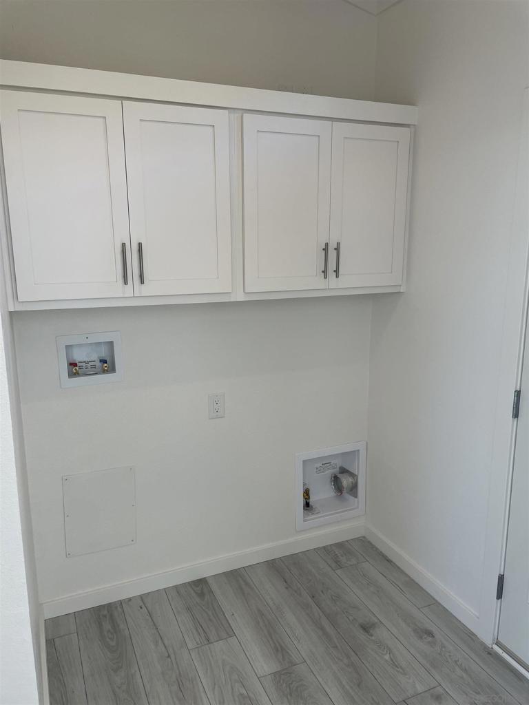 1255 Rhea Place B Property Photo 6