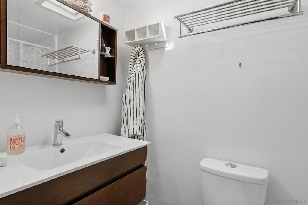 155 W Jason St. Space 12 Property Photo 8