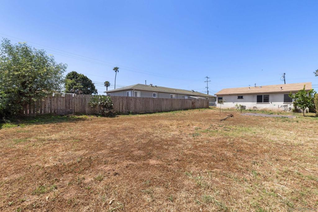 535 12th St Property Photo 18