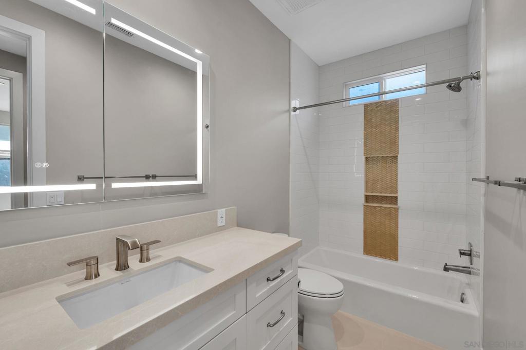 2942 Copley Ave Property Photo 31