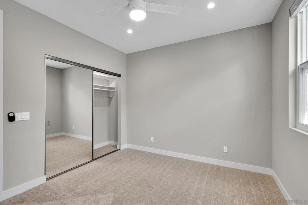 2942 Copley Ave Property Photo 37