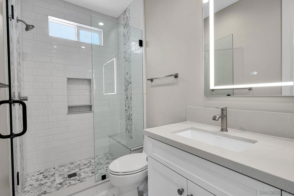 2942 Copley Ave Property Photo 41