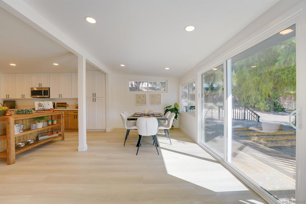 14911 Espola Rd Property Photo 10